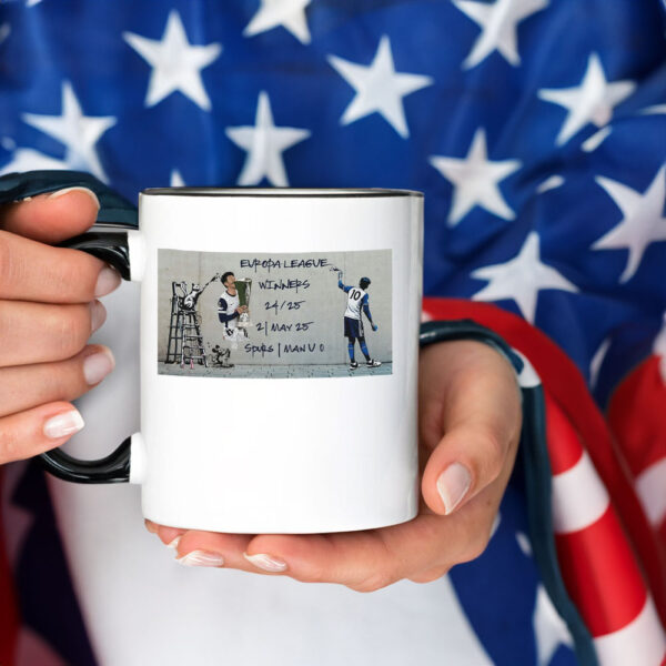 Banksy Inspired graffiti Tottenham Hotspur Mug