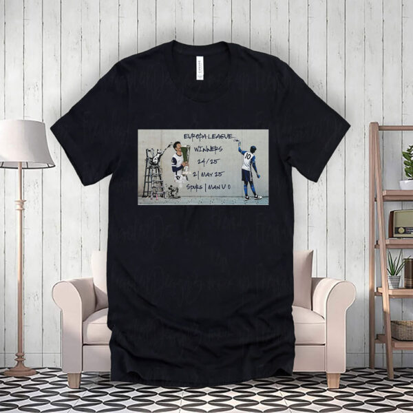 Banksy Inspired graffiti Tottenham Hotspur T-Shirt