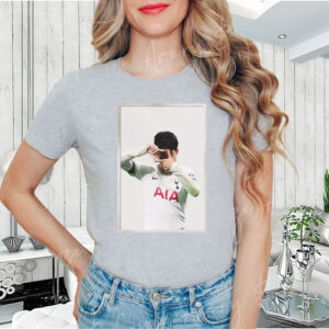 Son Heung-min Celebrates - Camera Moment Tottenham Hotspur T-Shirt